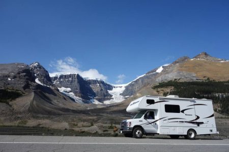 Top des fonctionnalités à chercher dans un comparateur d’assurance camping-car