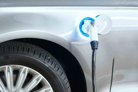 Carte de recharge électrique et abonnement : que faut-il savoir ?