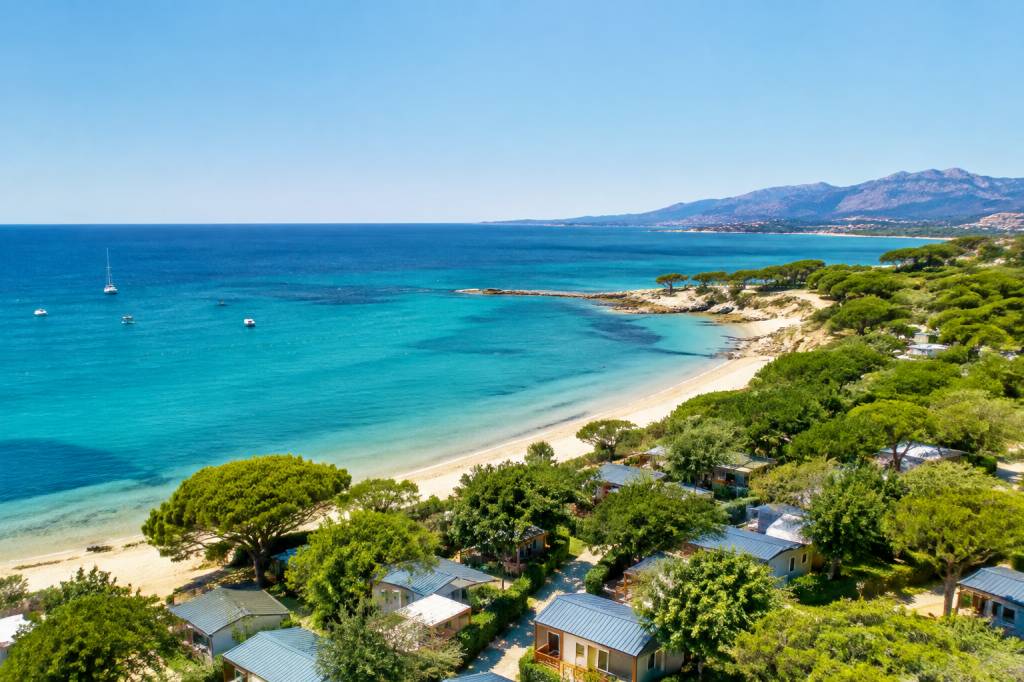 Camping 4 étoiles à l’Île-Rousse : guide des meilleurs campings en bord de mer Camping 4 étoiles à l’Île-Rousse : guide des meilleurs campings en bord de mer